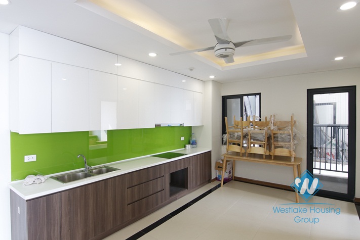 A delightful 3 bedroom apartment for rent in Diplomatic Complex, Hanoi 